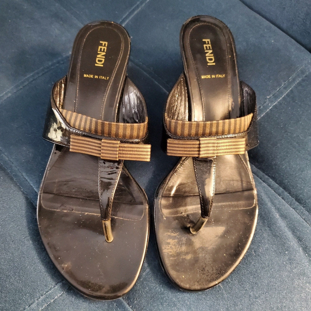 Fendi | Signature Bow | Thong Wedges
